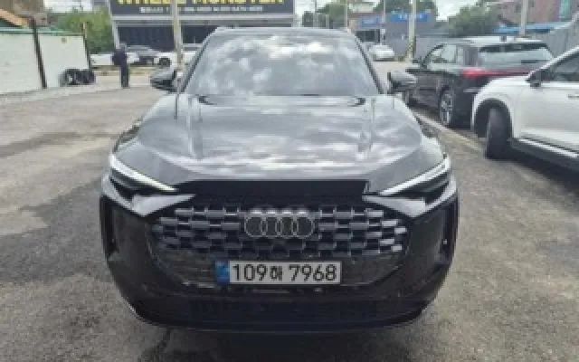 더올뉴코나 중고차 Q5 (80A) 40 TFSI 콰트로 어드밴스드 매물 사진 5 - 2025/12 10,836km