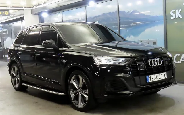 더올뉴코나 중고차 Q7 (4M) 55 TFSI 콰트로 프리미엄 매물 사진 8 - 2022/08 55,455km
